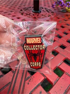 Marvel Collector Corps 2016 Spider-Man Emblem Pin